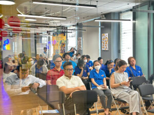 1453256977497517668 7