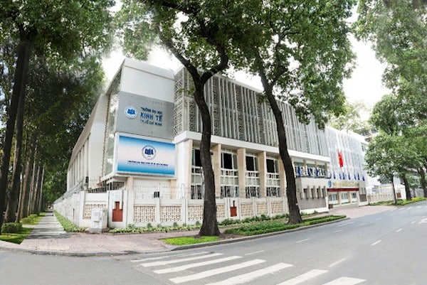 Trường Đại học Kinh tế Tp.HCM