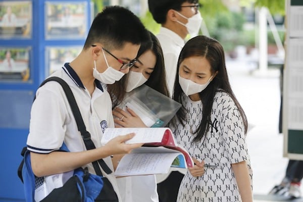 Có rất nhiều trường đại học ở Hà Nội áp dụng hình thức xét tuyển học bạ để thí sinh đăng ký