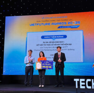 Kinh Dịch bước vào kỷ nguyên số - Thành quả sáng tạo của sinh viên FPT Skillking tại VietFuture Awards 2025
